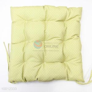Wholesale Dot Printed Square Polyester Seat Cushion