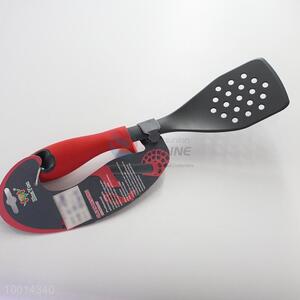 Black nylon leakage shovel/slotted turner
