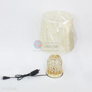 Modern life yellow printing bedside <em>table</em> <em>lamp</em>