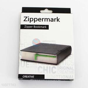 New Arrival Plastic Compression Label Zipper Bookmark