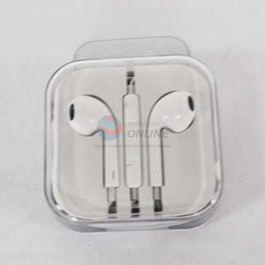 Reasonable Price <em>Earphone</em>/<em>Headphone</em>