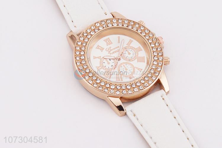 Best Price Ladies Watches Fashion Women Wrist Watch