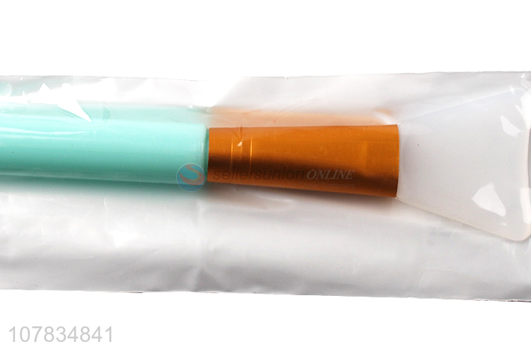 Wholesale Professional Mask Brush Makeup Tool