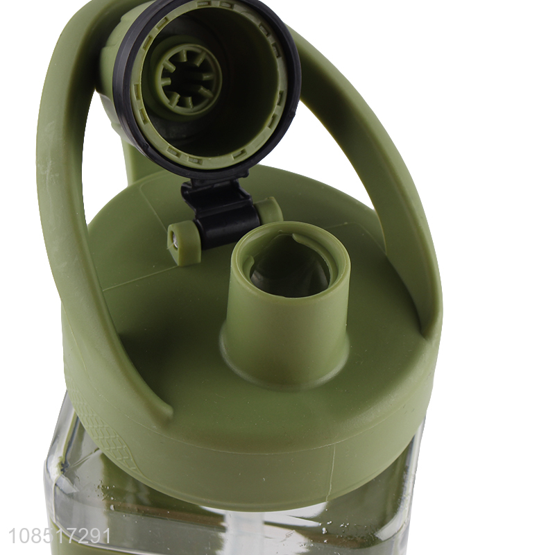 Yiwu factory large capacity plastic water bottle with straw