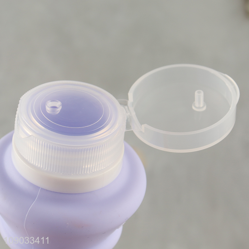 Low price xmas tree shape silicone bottle portable shampoo bottle squeeze bottle