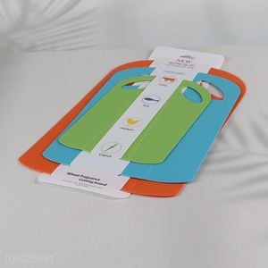 Online Wholesale 3PCS Flexible Food Grade Plastic Cutting <em>Board</em> Mat Set