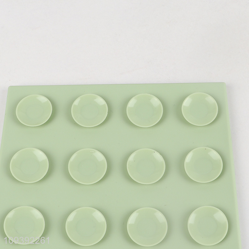Good quality slow feeding bowl for dogs and cats