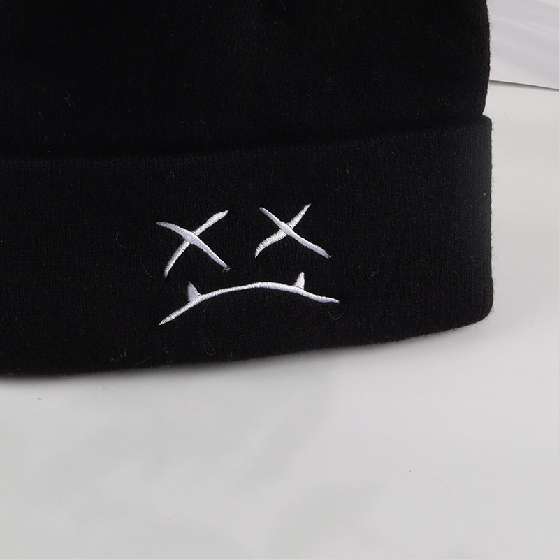 Popular products black fashion knitted hat beanies hat