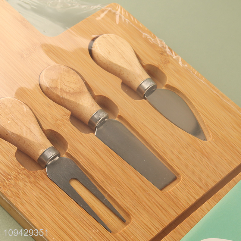 Factory price bamboo cheese board with cheese tool
