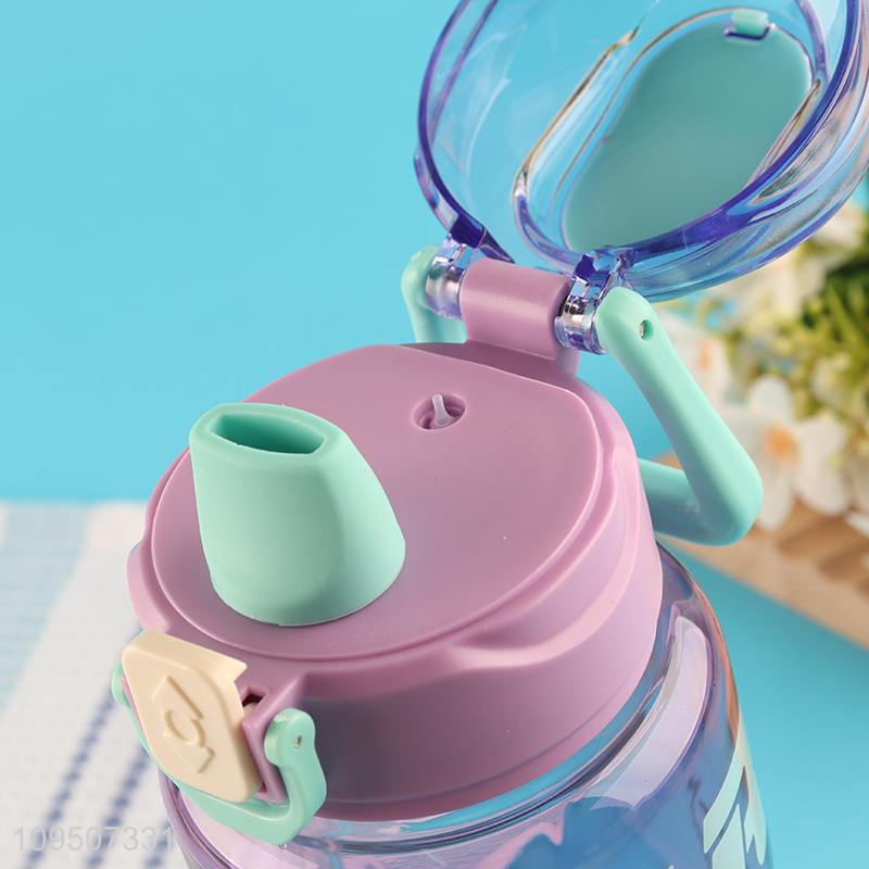 Yiwu market  portable plastic water bottle with straw